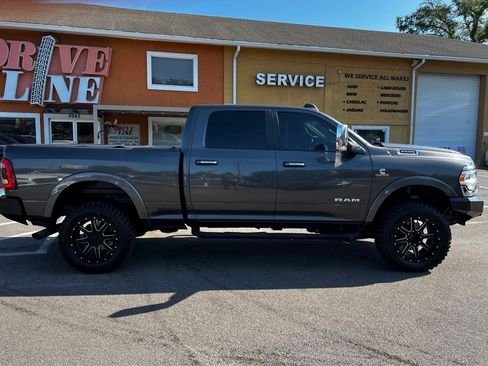 Used 2021 RAM 2500 Laramie AWD/4WD image 11