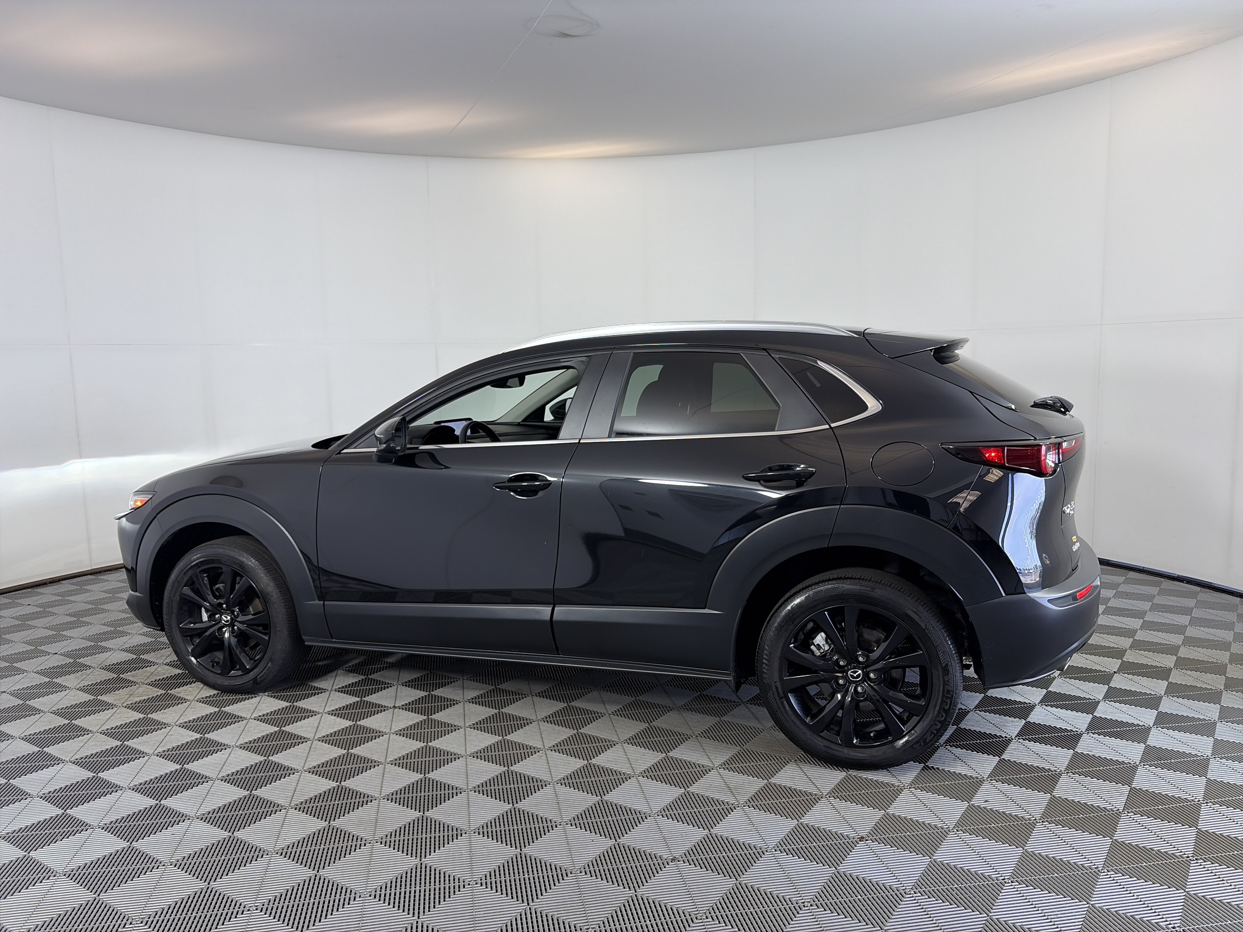 Used 2024 MAZDA CX-30 AWD 2.5 S w/ Select Sport Pkg image 8