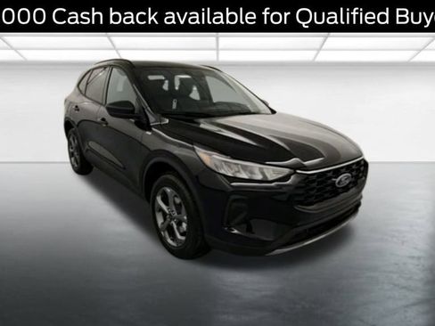 New 2026 Ford Escape ST-Line w/ Cold Weather Package AWD/4WD image 2