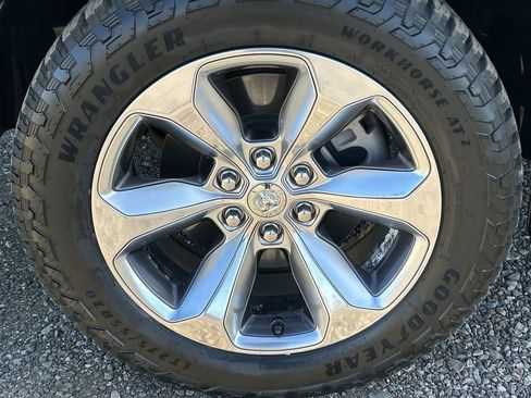 Used 2020 RAM 1500 Limited image 33