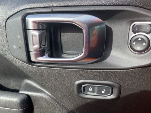 New 2025 Jeep Wrangler Unlimited Sport AWD/4WD image 20