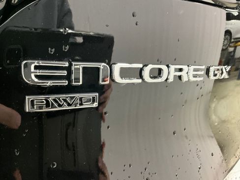 Used 2025 Buick Encore GX Avenir w/ Avenir Technology Package image 9