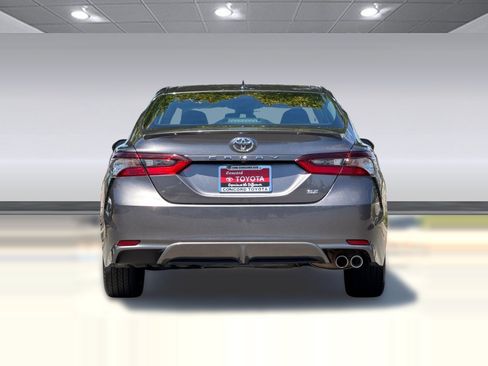 Used 2024 Toyota Camry SE FWD image 10