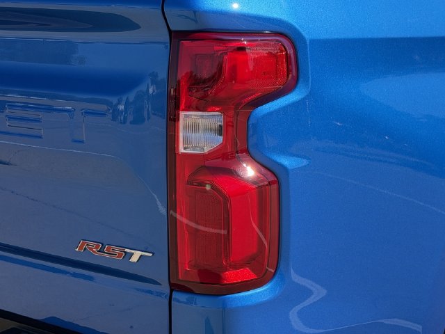 Used 2025 Chevrolet Silverado 1500 RST RWD image 7