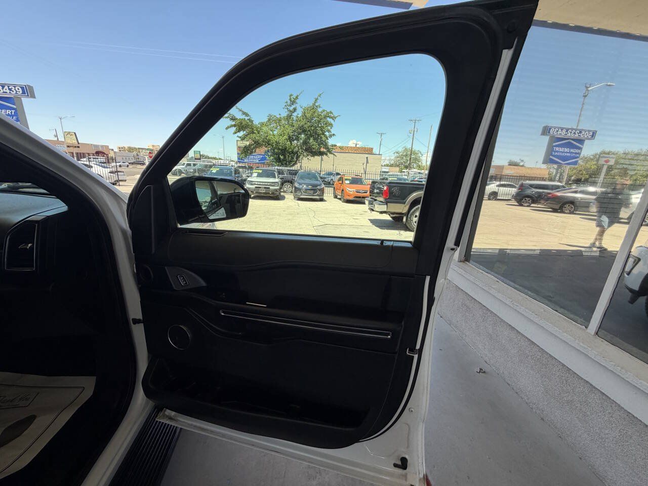 Used 2021 Ford Expedition XL AWD/4WD image 16