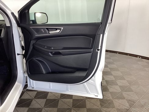 Used 2023 Ford Edge SEL w/ Convenience Package AWD/4WD image 8