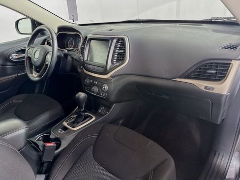 Used 2016 Jeep Cherokee 75th Anniversary image 35