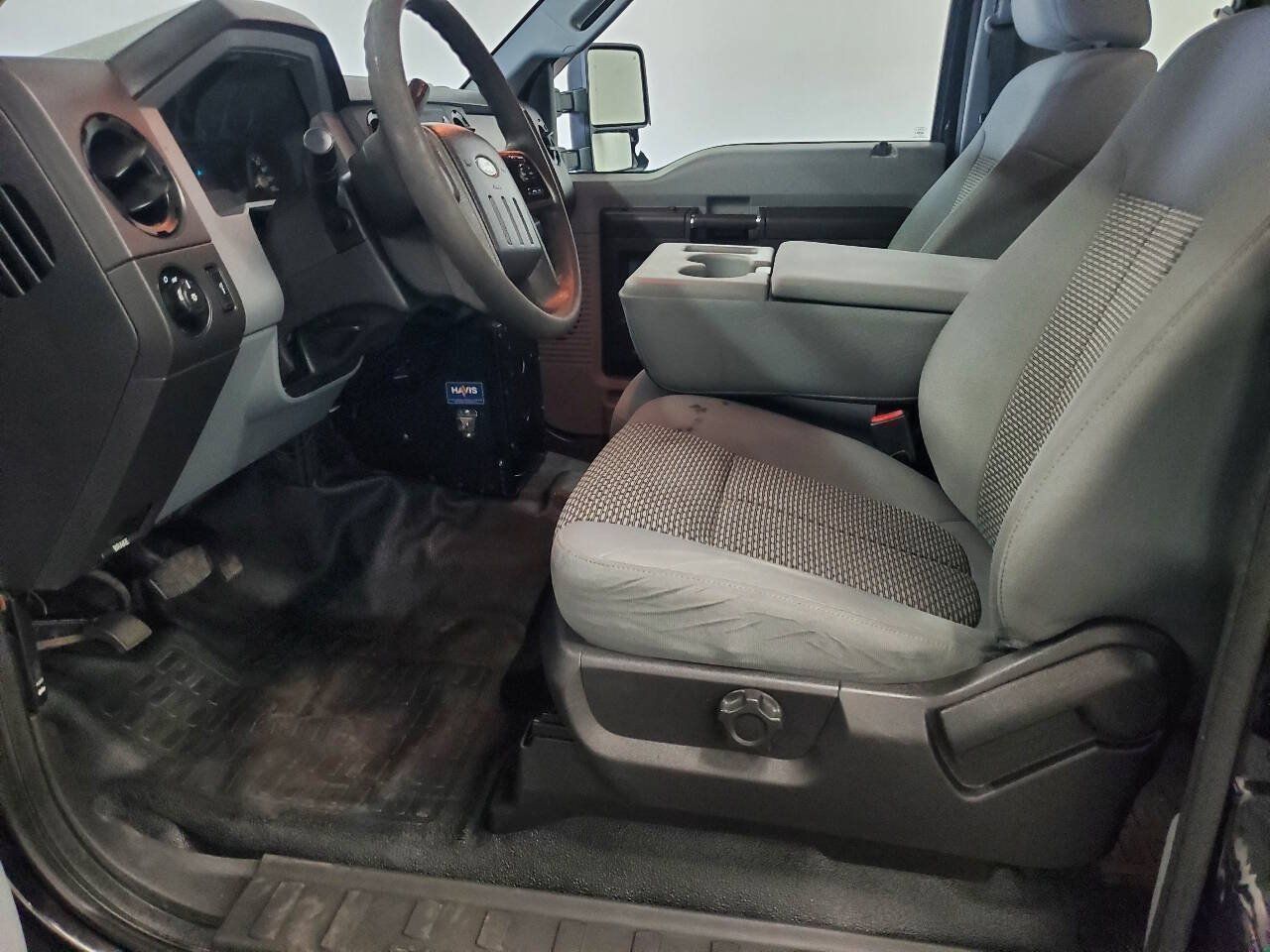 Used 2016 Ford F350 XL AWD/4WD image 9