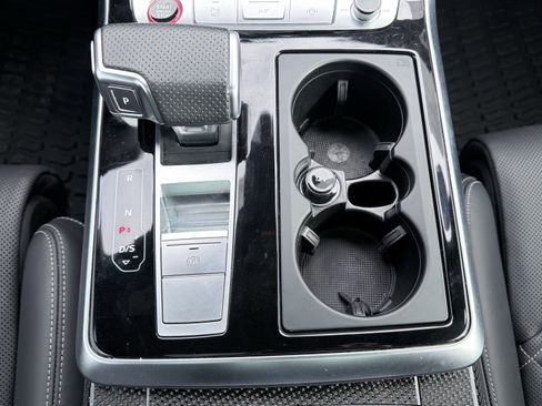 Used 2023 Audi SQ8 Prestige image 59