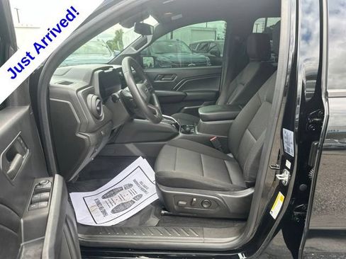 Used 2024 Chevrolet Colorado Trail Boss w/ Advanced Trailering Package AWD/4WD image 16