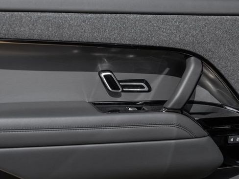 New 2026 Land Rover Range Rover Sport SE AWD/4WD image 57