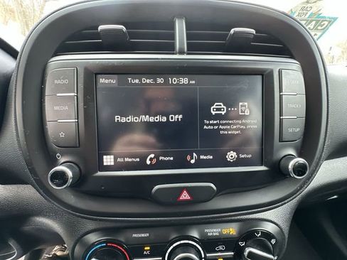 Used 2024 Kia Soul LX w/ Option Group 015 image 21