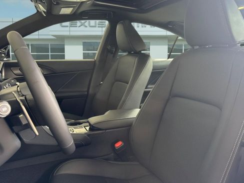New 2026 Lexus IS 350 F Sport RWD image 5