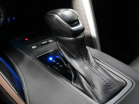 Used 2021 Toyota Venza Limited w/ Advanced Technology Package image 27