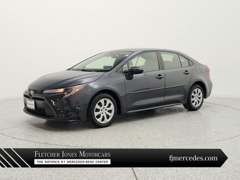 Used 2023 Toyota Corolla LE w/ Carpet Mat Package (TMS) FWD image 1