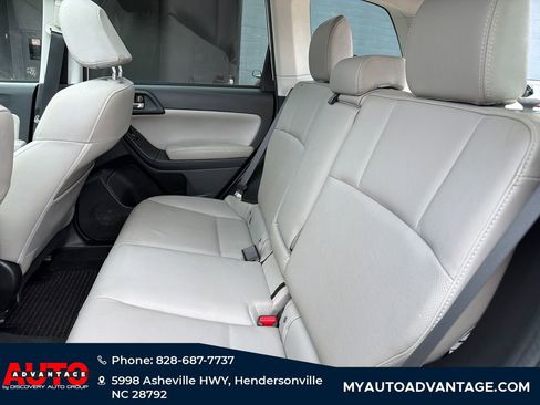 Used 2017 Subaru Forester 2.5i Limited AWD/4WD image 32