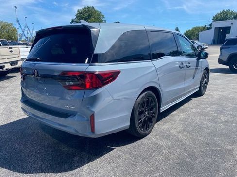 Used 2025 Honda Odyssey Sport-L image 5