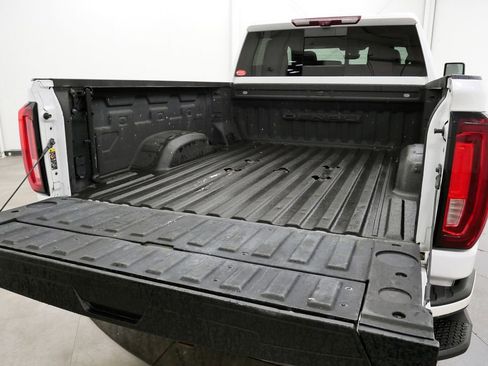 Used 2023 GMC Sierra 3500 Denali w/ Denali Ultimate Package AWD/4WD image 42