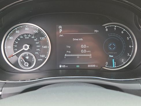 Used 2022 Genesis GV70 2.5T w/ Advanced Package AWD/4WD image 29