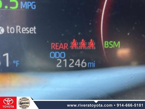 Used 2023 Toyota RAV4 XLE Premium AWD/4WD image 40