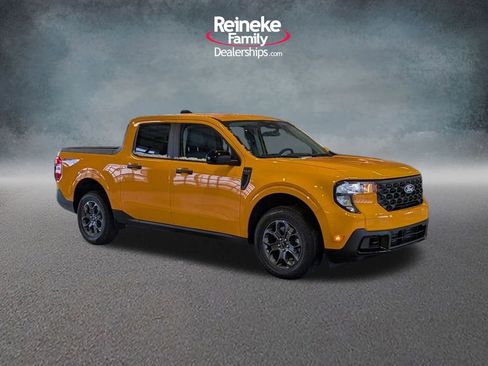 New 2026 Ford Maverick XLT w/ XLT Luxury Package AWD/4WD image 3