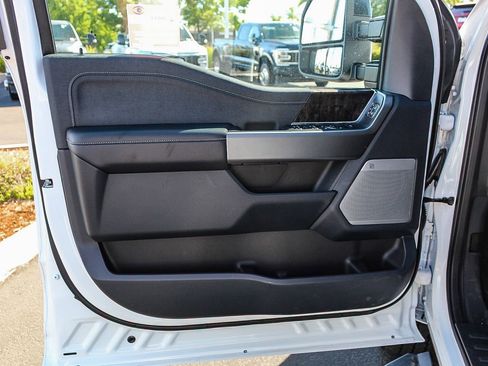 New 2025 Ford F250 Lariat w/ Lariat Ultimate Package AWD/4WD image 21