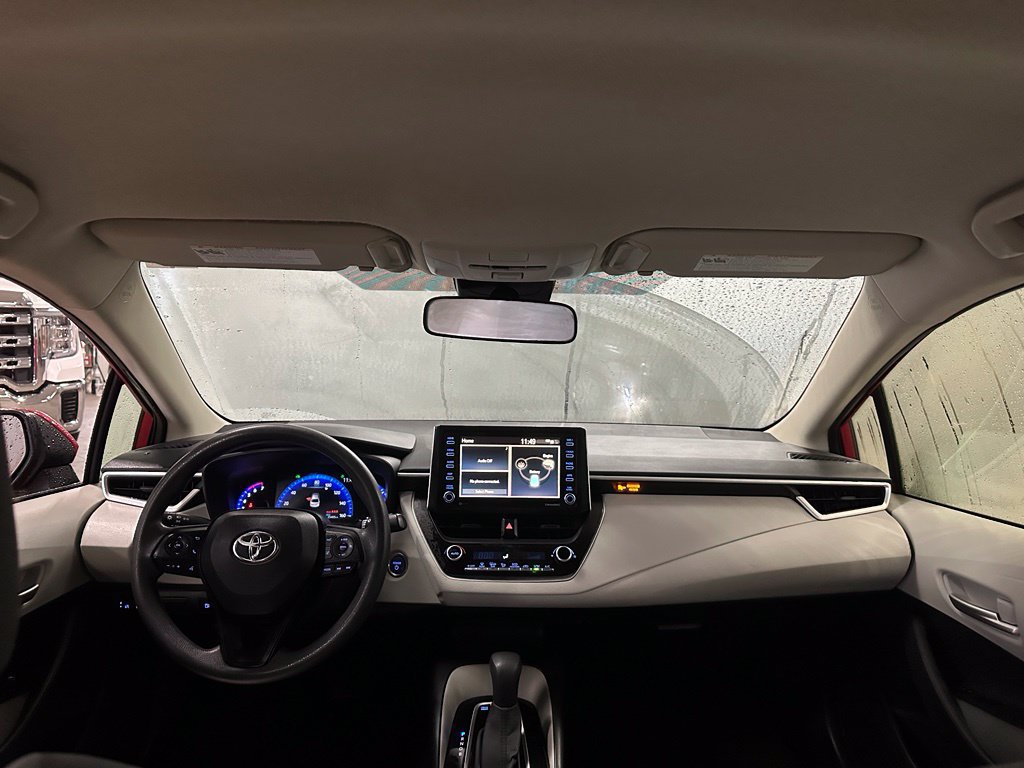 Used 2021 Toyota Corolla LE FWD image 25