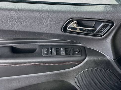 Used 2025 Dodge Durango GT AWD/4WD image 25