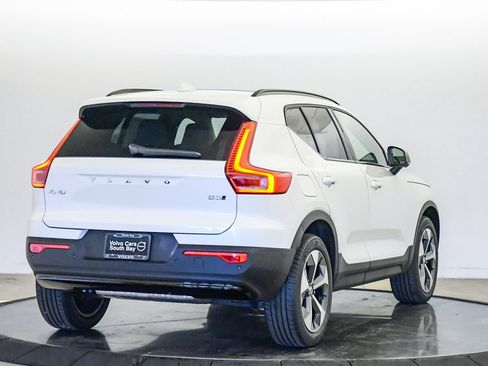 New 2026 Volvo XC40 B5 Plus w/ Protection Package Premier AWD/4WD image 5