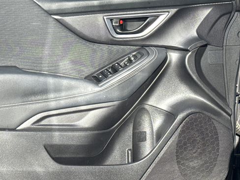 Used 2020 Subaru Forester w/ Alloy Wheel Package image 23