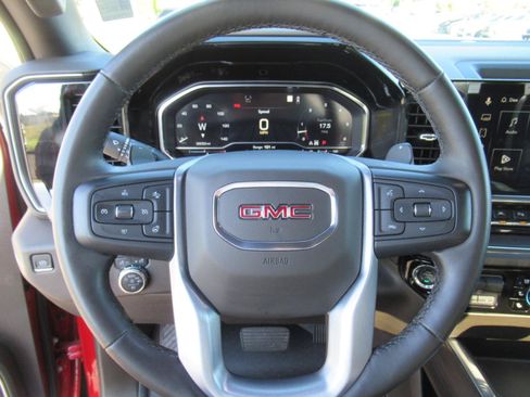 Used 2023 GMC Sierra 1500 SLT w/ SLT Premium Plus Package AWD/4WD image 23