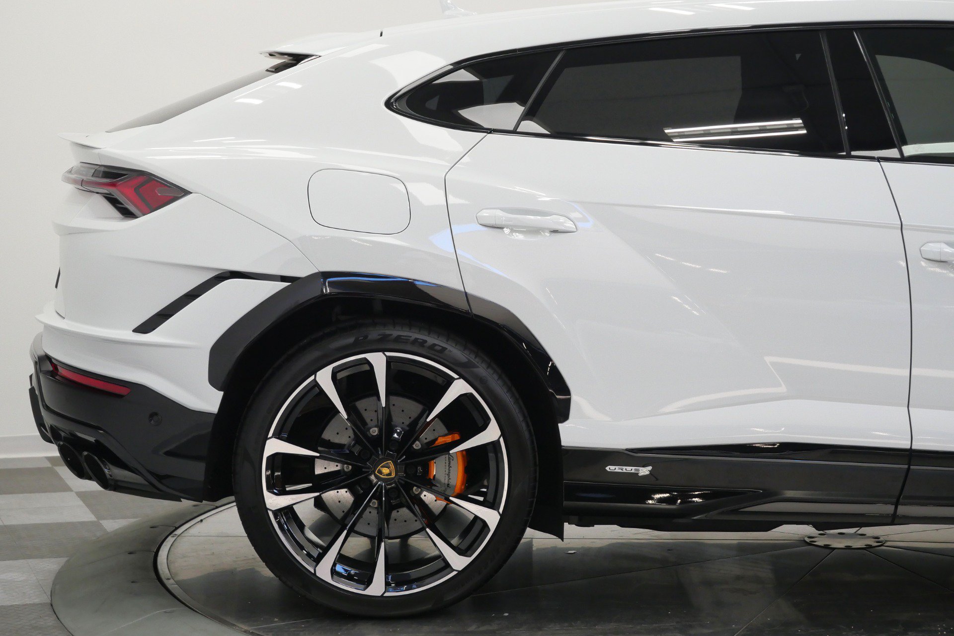 Used 2023 Lamborghini Urus S AWD/4WD image 57