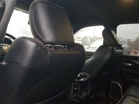 Used 2020 RAM 2500 Laramie image 11