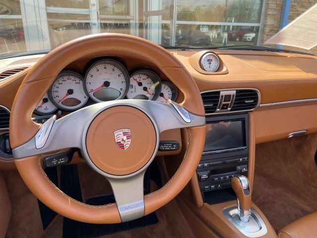 Used 2009 Porsche 911 Carrera S RWD image 28