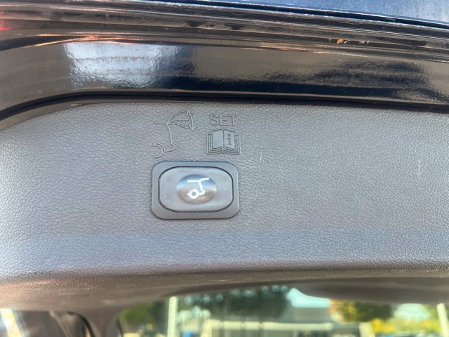 Used 2019 Ford Escape SEL AWD/4WD image 14