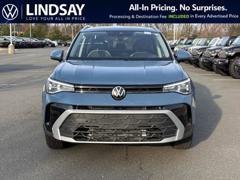 New 2026 Volkswagen Taos SE AWD/4WD image 7