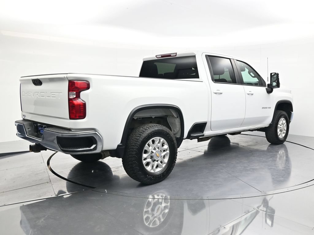 Used 2023 Chevrolet Silverado 2500 LT AWD/4WD image 5