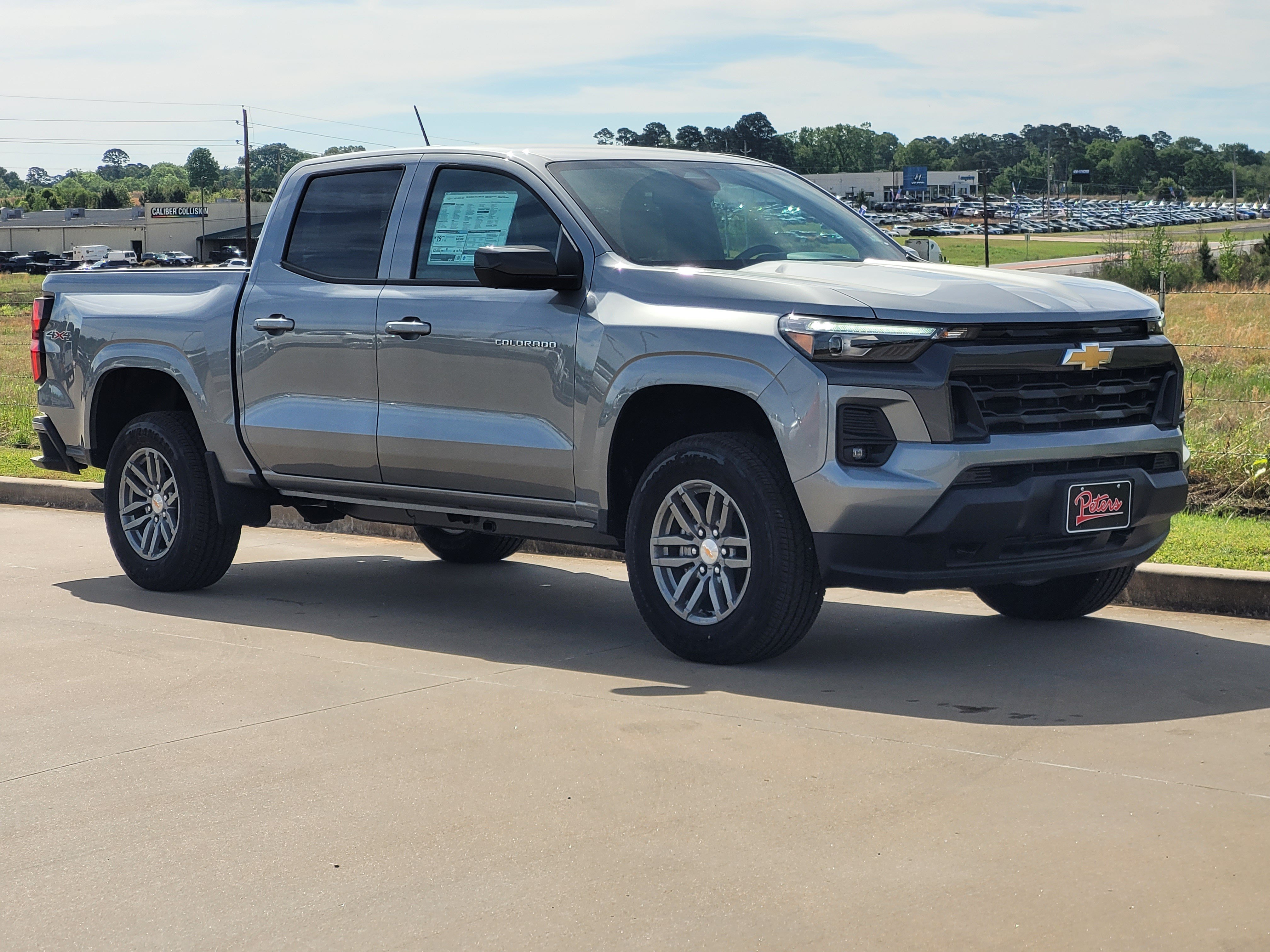 New 2026 Chevrolet Colorado LT w/ LT Convenience Package AWD/4WD image 1