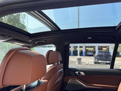 New 2027 BMW X7 M60i AWD/4WD image 11