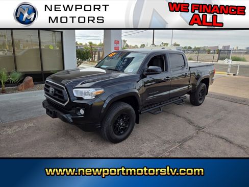 Used 2022 Toyota Tacoma SR5 image 1