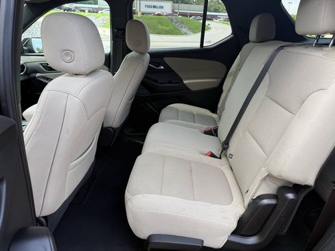 Used 2023 Chevrolet Traverse LS w/ Safety Package FWD image 14
