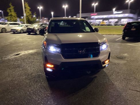 Certified 2024 Honda Ridgeline Sport image 52
