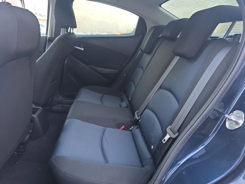 Used 2018 Toyota Yaris iA image 14