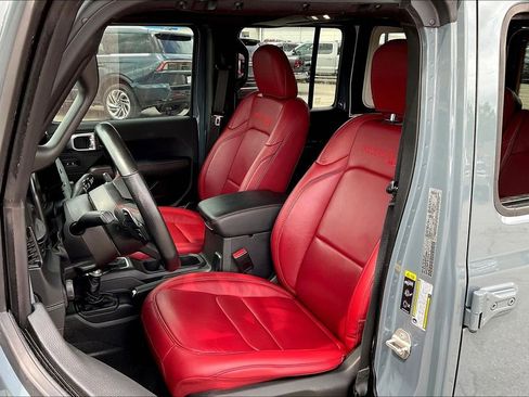 Used 2024 Jeep Wrangler Unlimited Rubicon 392 AWD/4WD image 27