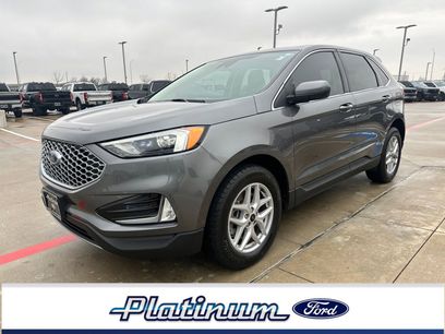 Used 2024 Ford Edge SEL w/ Convenience Package