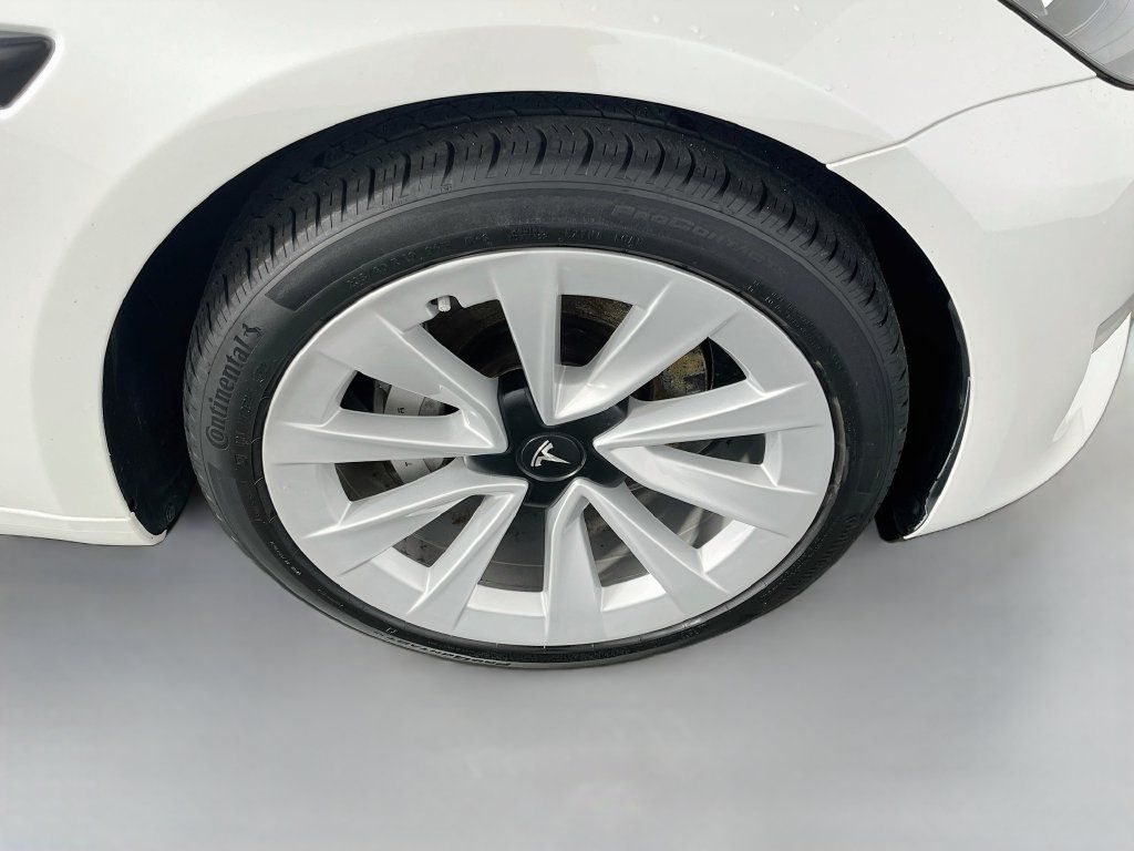 Used 2023 Tesla Model 3 Standard Range RWD image 32