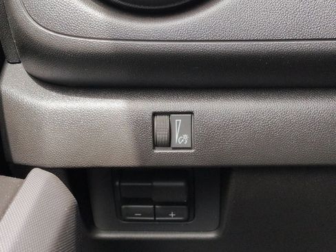New 2026 Chevrolet Colorado Trail Boss AWD/4WD image 18
