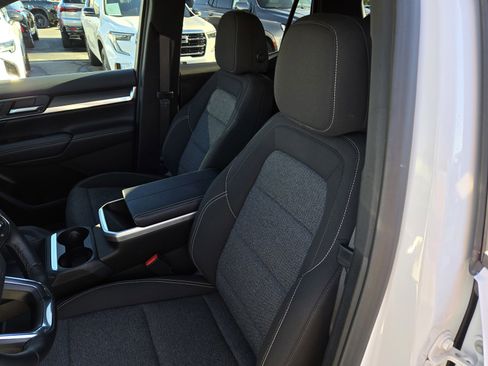 Used 2026 GMC Terrain Elevation w/ Technology Package II image 15