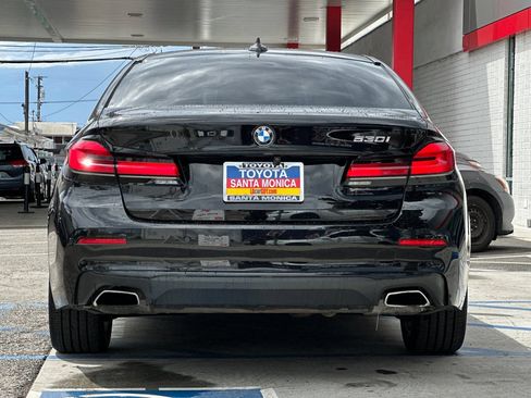 Used 2021 BMW 530i w/ Convenience Package RWD image 5