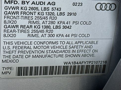 Used 2023 Audi SQ5 Premium Plus w/ Premium Plus Package AWD/4WD image 24